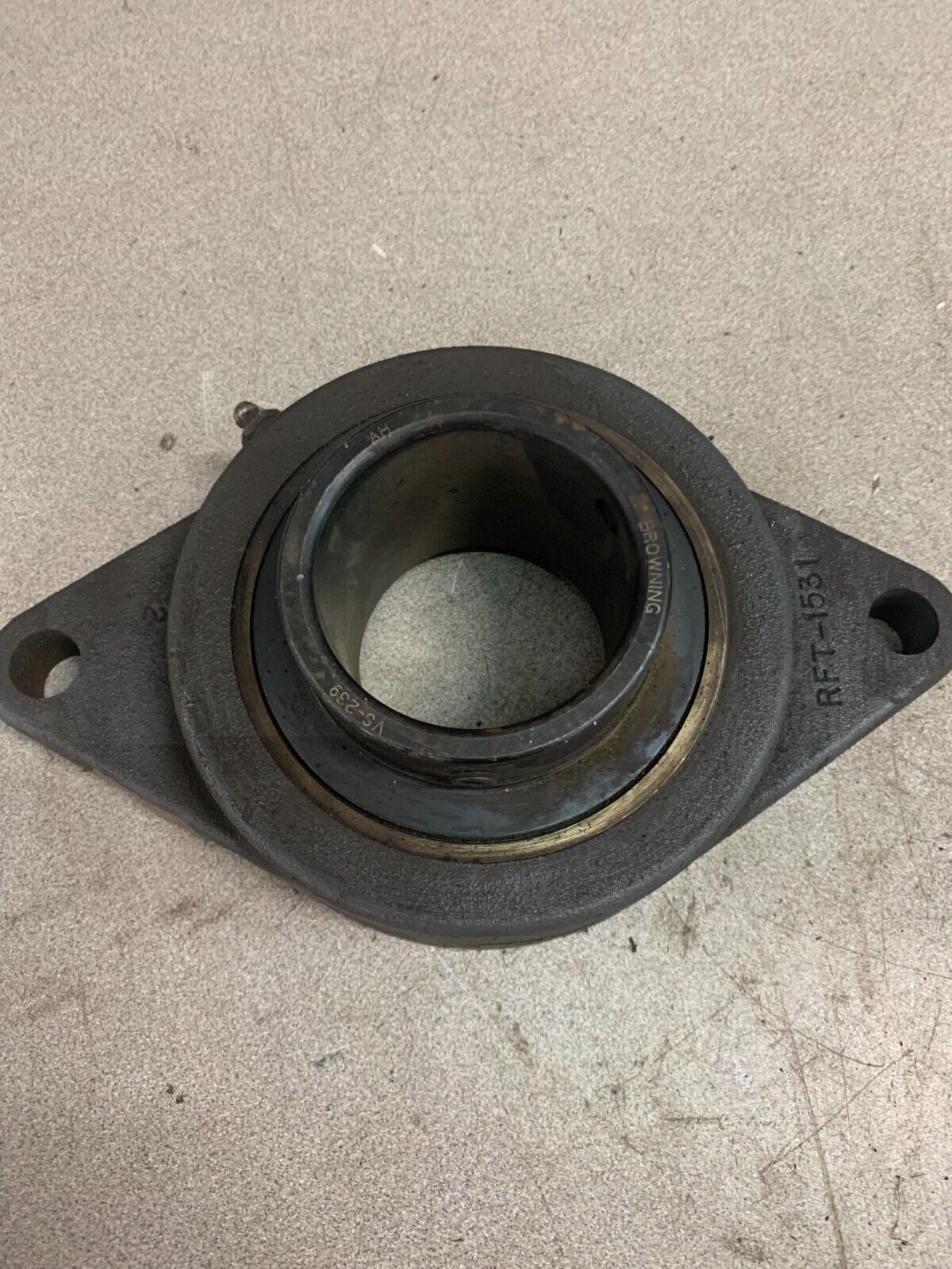NEW NO BOX BROWNING 2-BOLT FLANGE BEARING 2-7/16" BORE VF2S-239