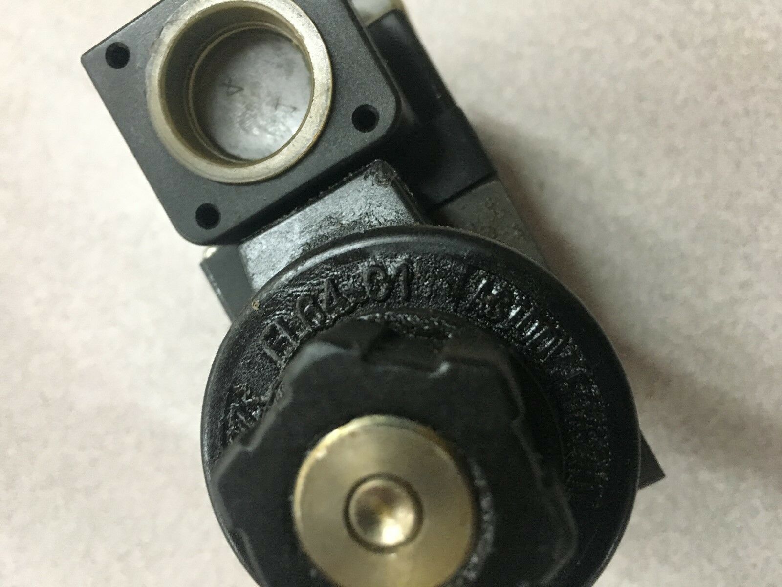 NEW NO BOX NACHI 49010236 HYDRAULIC CONTROL VALVE SL-G01-H3X-RT-C1-5447J