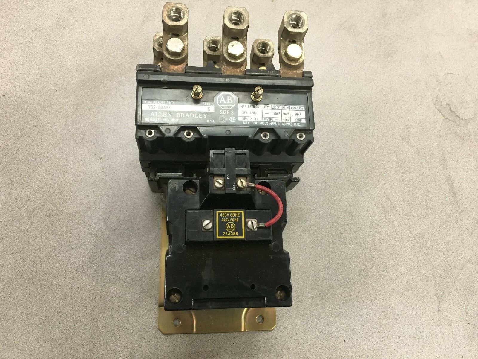 NEW NO BOX ALLEN-BRADLEY SIZE 3 STARTER 440/480V. COIL 702-DOA93 SERIES K