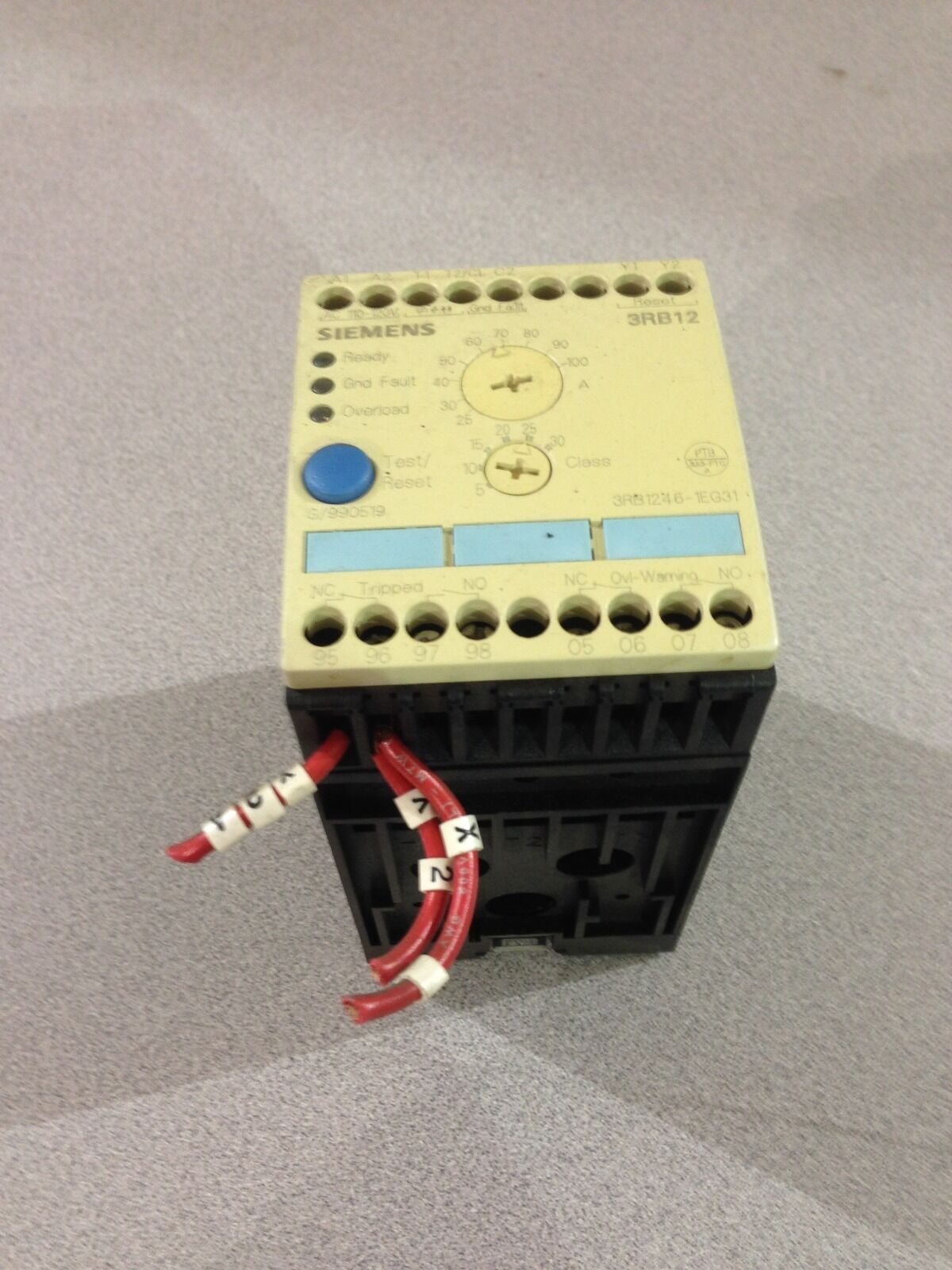 USED SIEMENS OVERLOAD RELAY 3RB1246-1EG31 (E11)