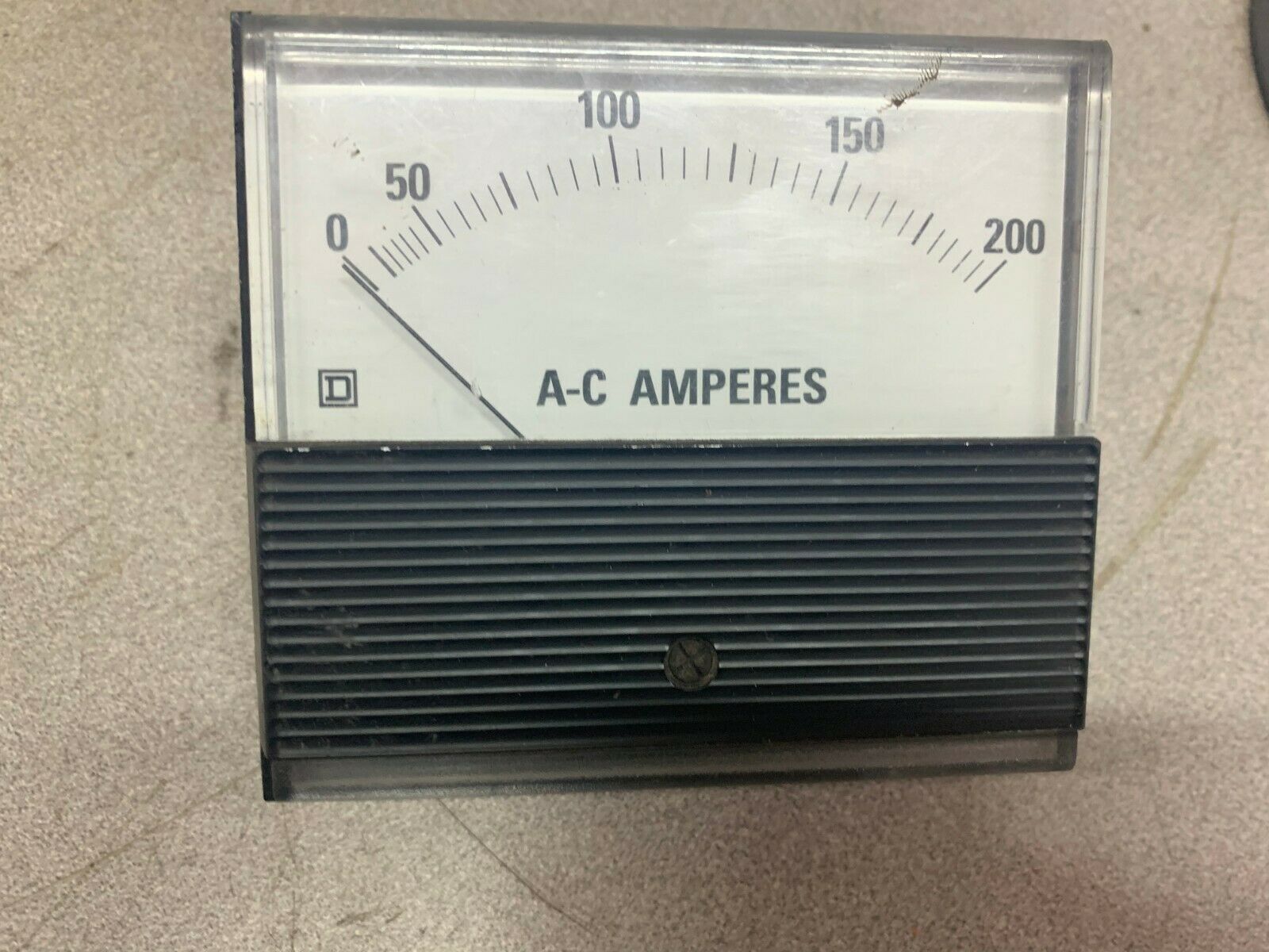 NEW NO BOX SQUARE D 0-200 ACA METER 63090-224-07-0001