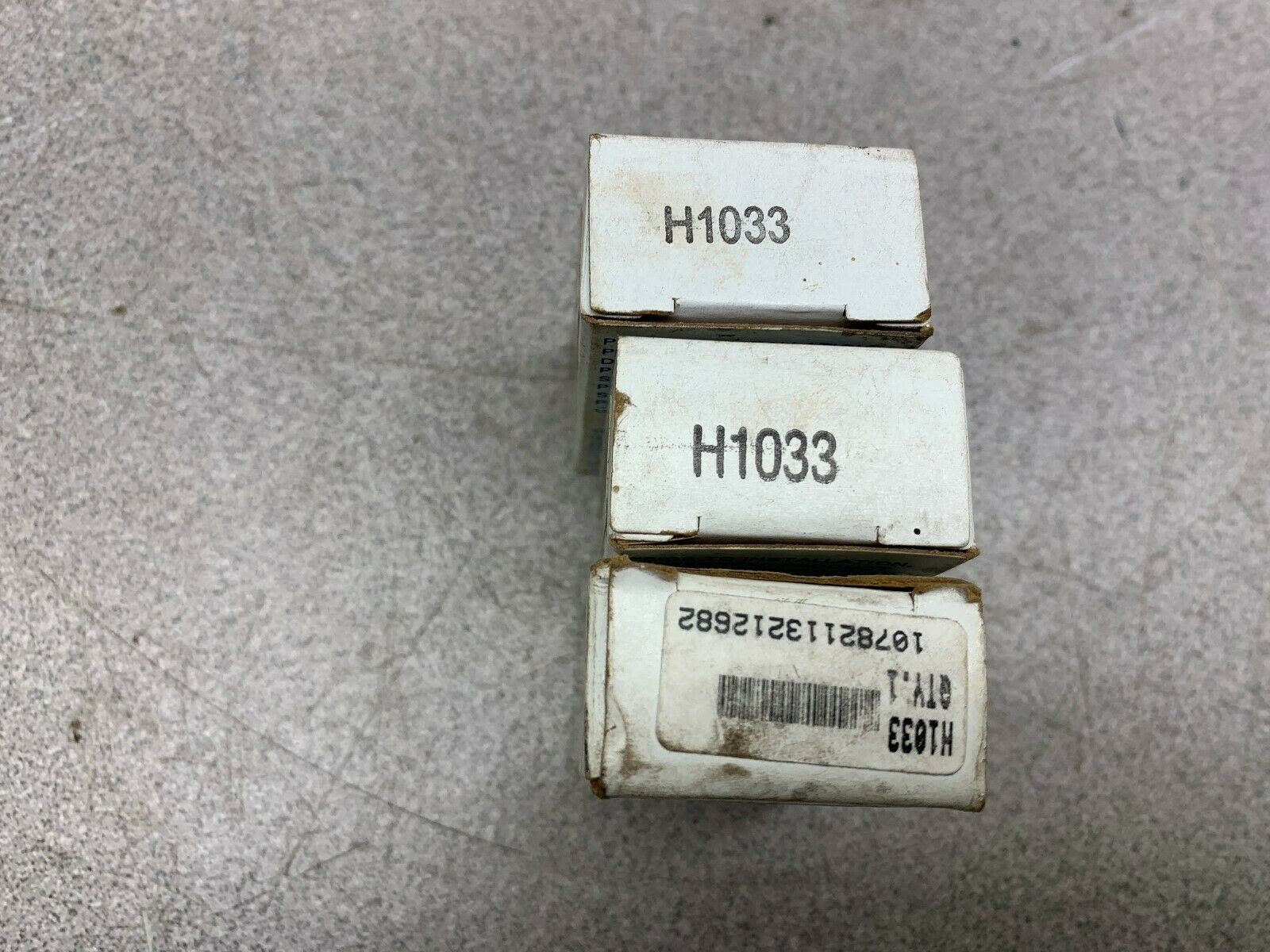 LOT OF 3 NEW IN BOX CUTLER HAMMER HEATER ELEMENT H1033