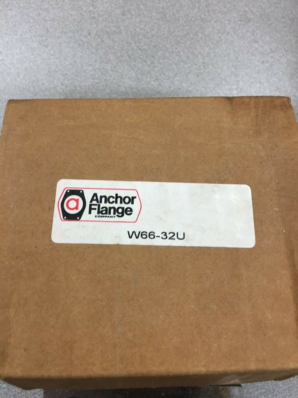 NEW IN BOX ANCHOR FLANGE W66-32U