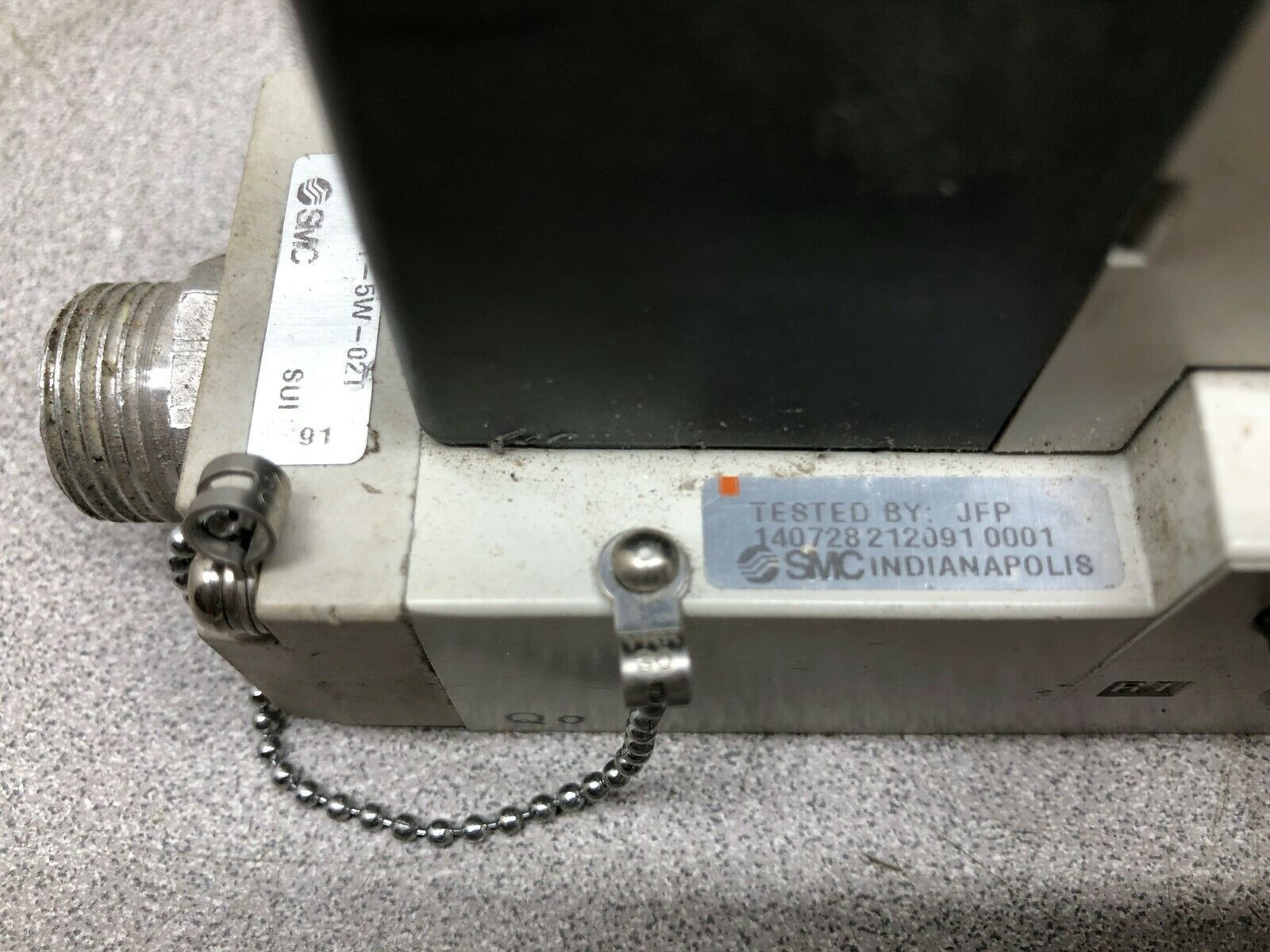 USED SMC PNEUMATIC SOLENOID VALVE VQ4101-5W