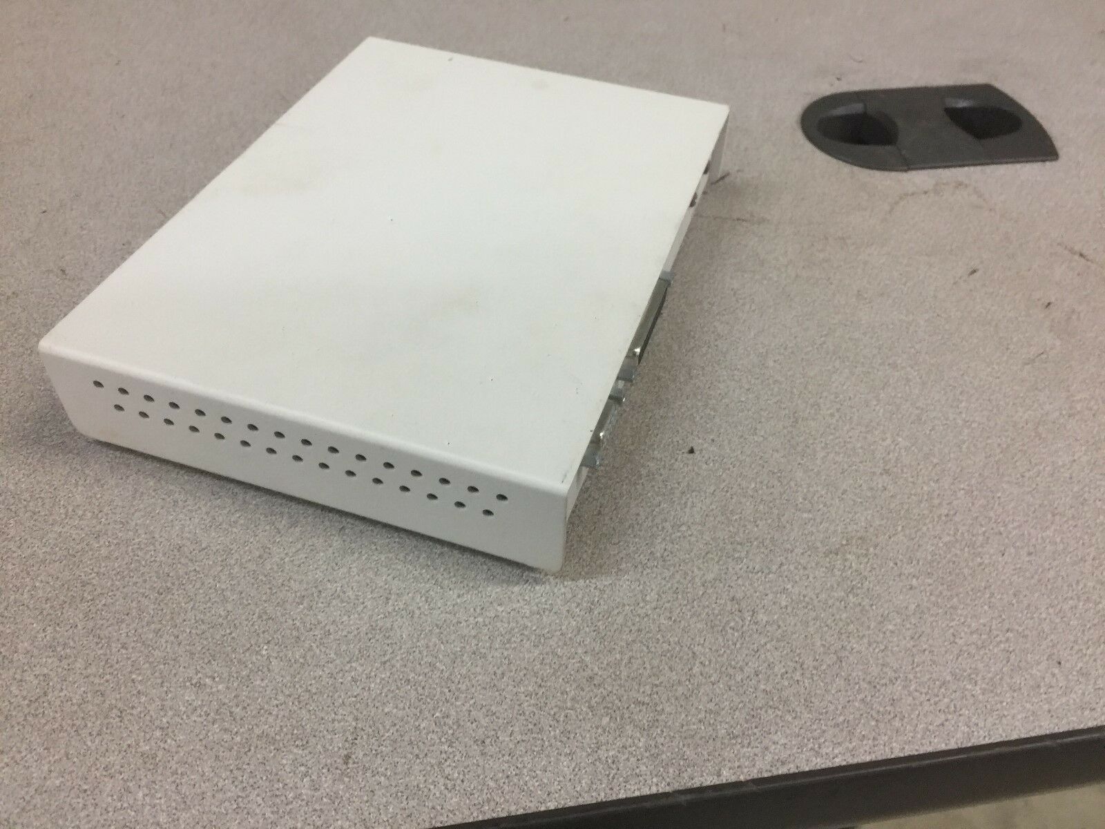 NEW NO BOX INTELLITOUCH SERIAL TOUCHSCREEN CONTROLLER E281A-2852