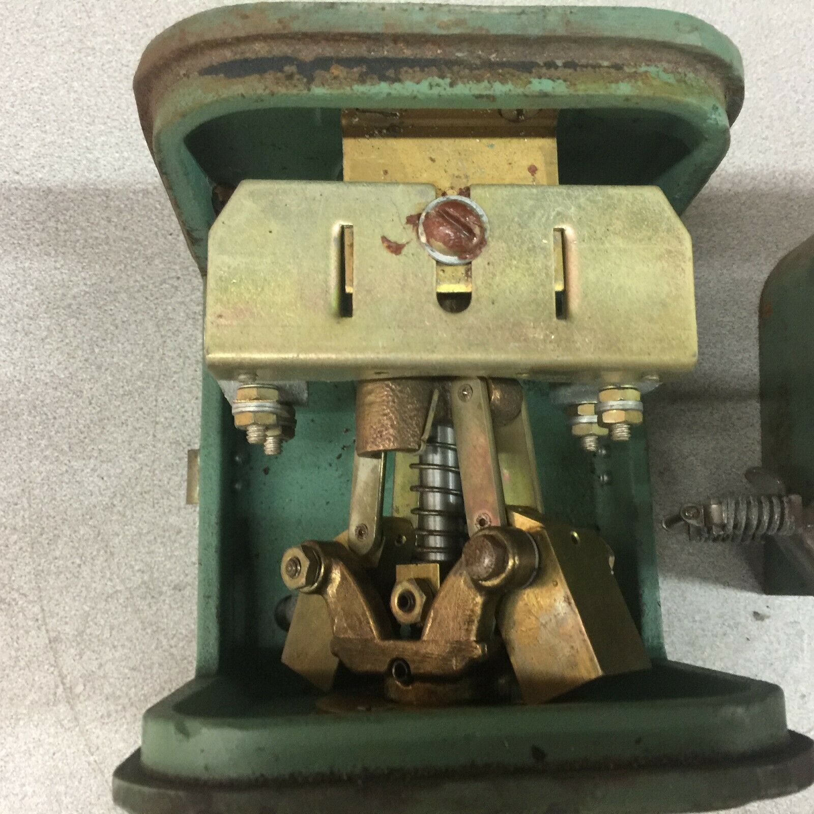 NEW NO BOX HUBBELL PILOT DUTY SPEED SWITCH 2200-PR-026-22