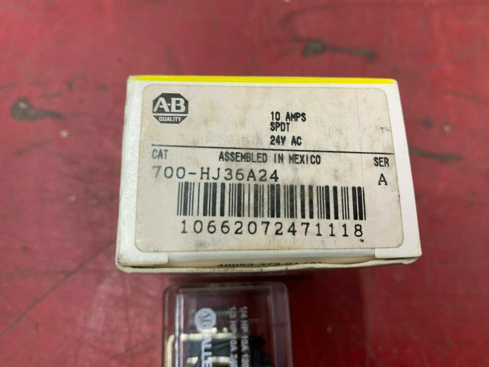NEW IN BOX ALLEN BRADLEY RELAY 700-HJ36A24 SERIES A