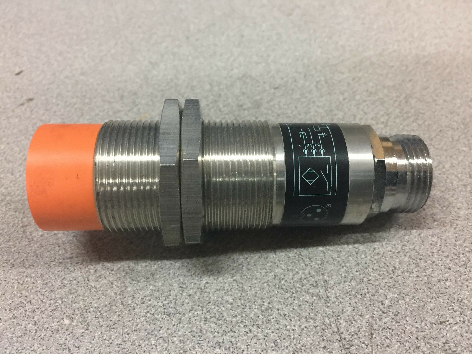 NEW NO BOX IFM ELECTRONIC INDUCTIVE PROXIMITY SWITCH 110263 11A2015-AB0A/SL