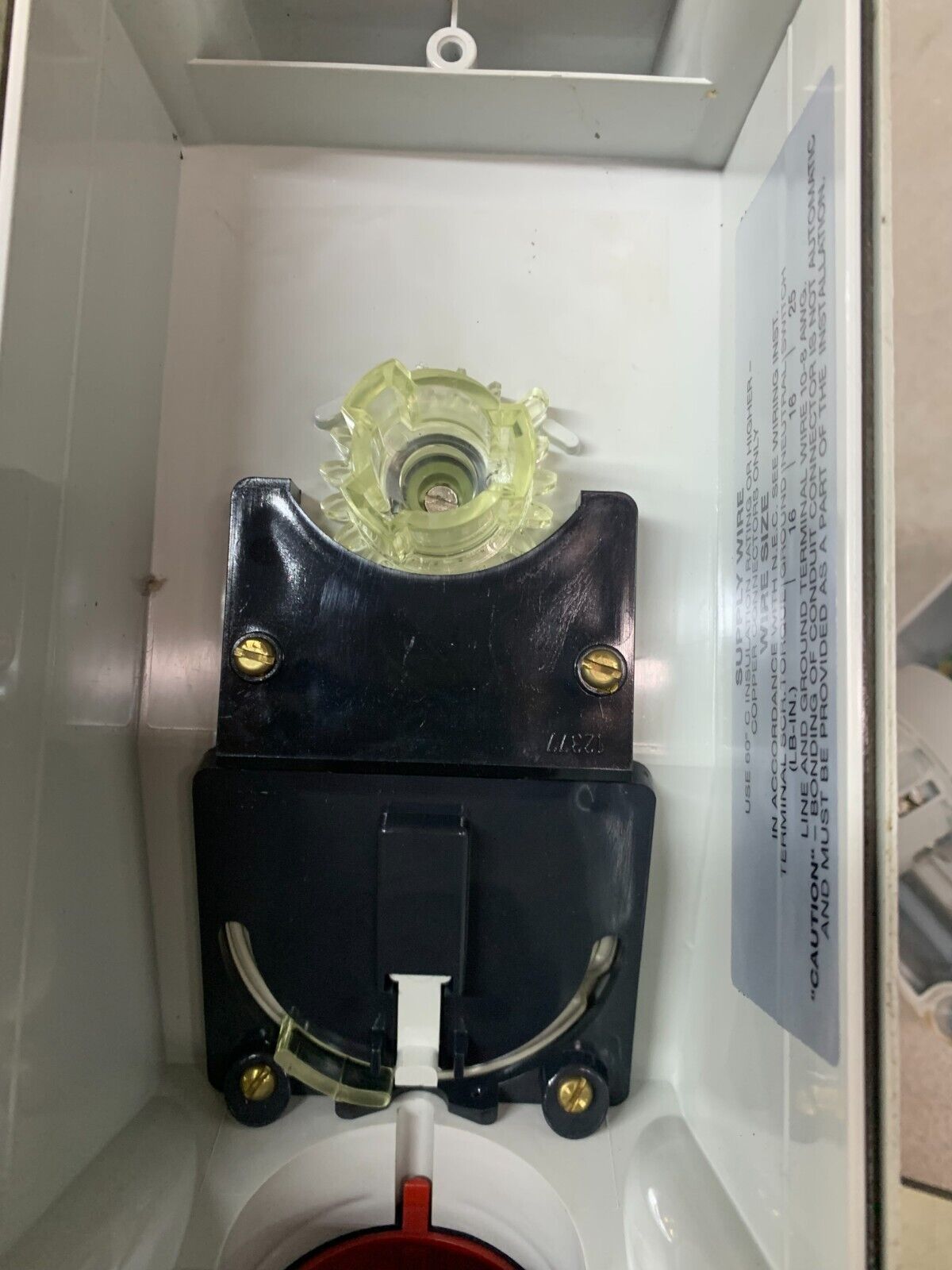 USED HUBBELL 30A 3PH 480VAC WATERTIGHT RECEPTACLE MI430R7W