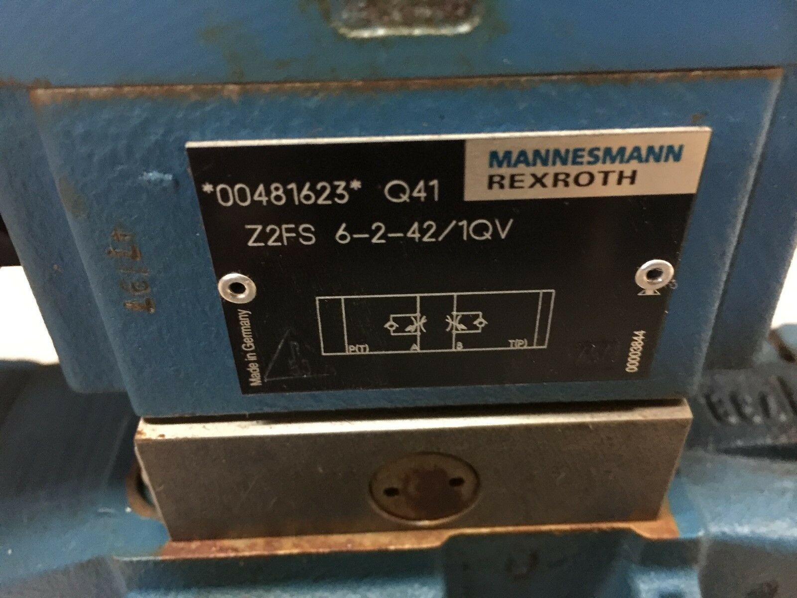 NEW NO BOX REXROTH HYD SOL VALVE 4WE6D60/EG96NK4 / Z2FS6-2-42/1QV / 4WEH16D63/6E