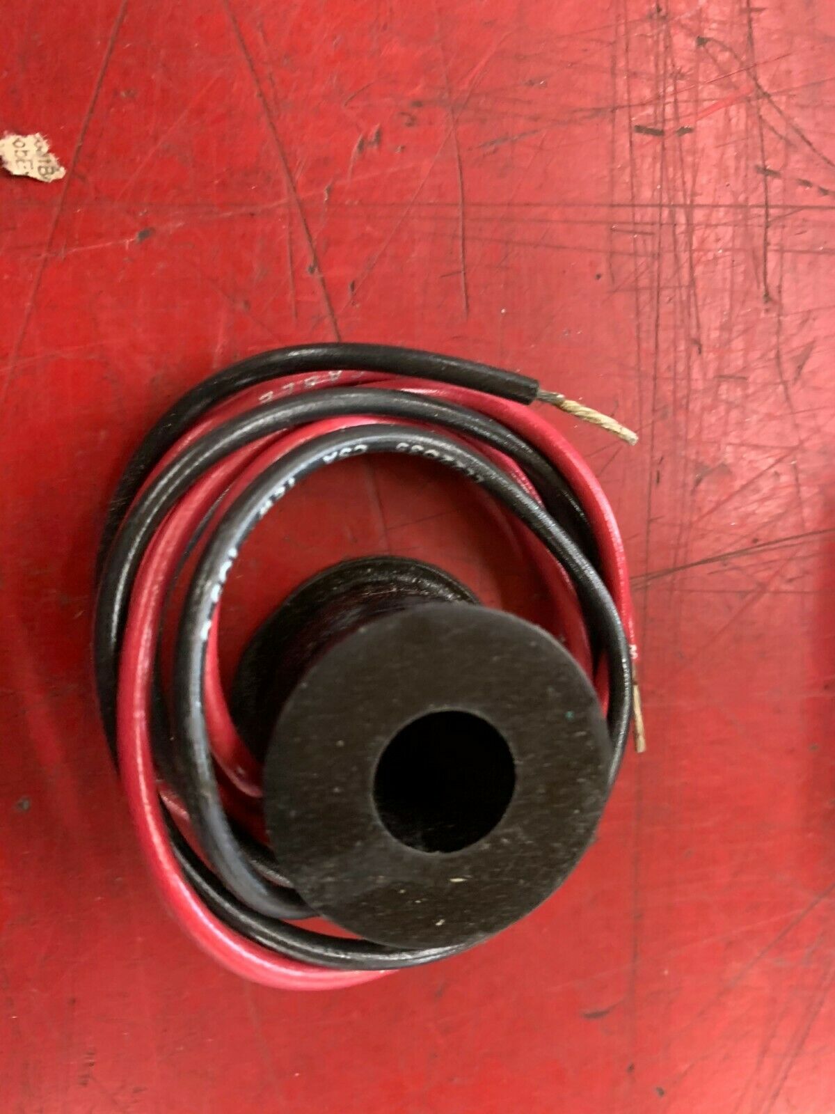 NEW IN BOX SKINNER SOLENOID COIL V5-H730-R24