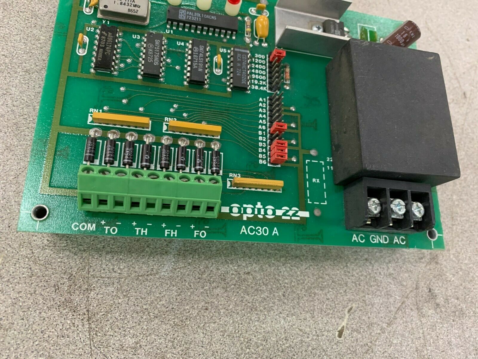 NEW NO BOX OPTO 22 AC30A CIRCUIT BAORD 001834B