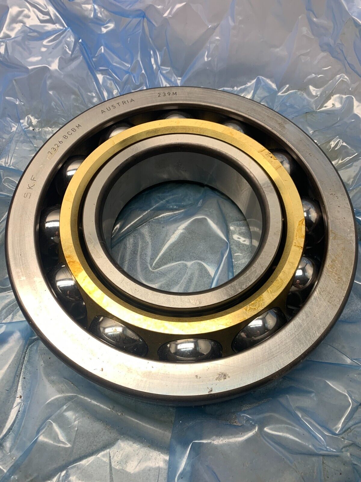 NEW SKF ANGULAR CONTACT BALL BEARING 7326 BCBM