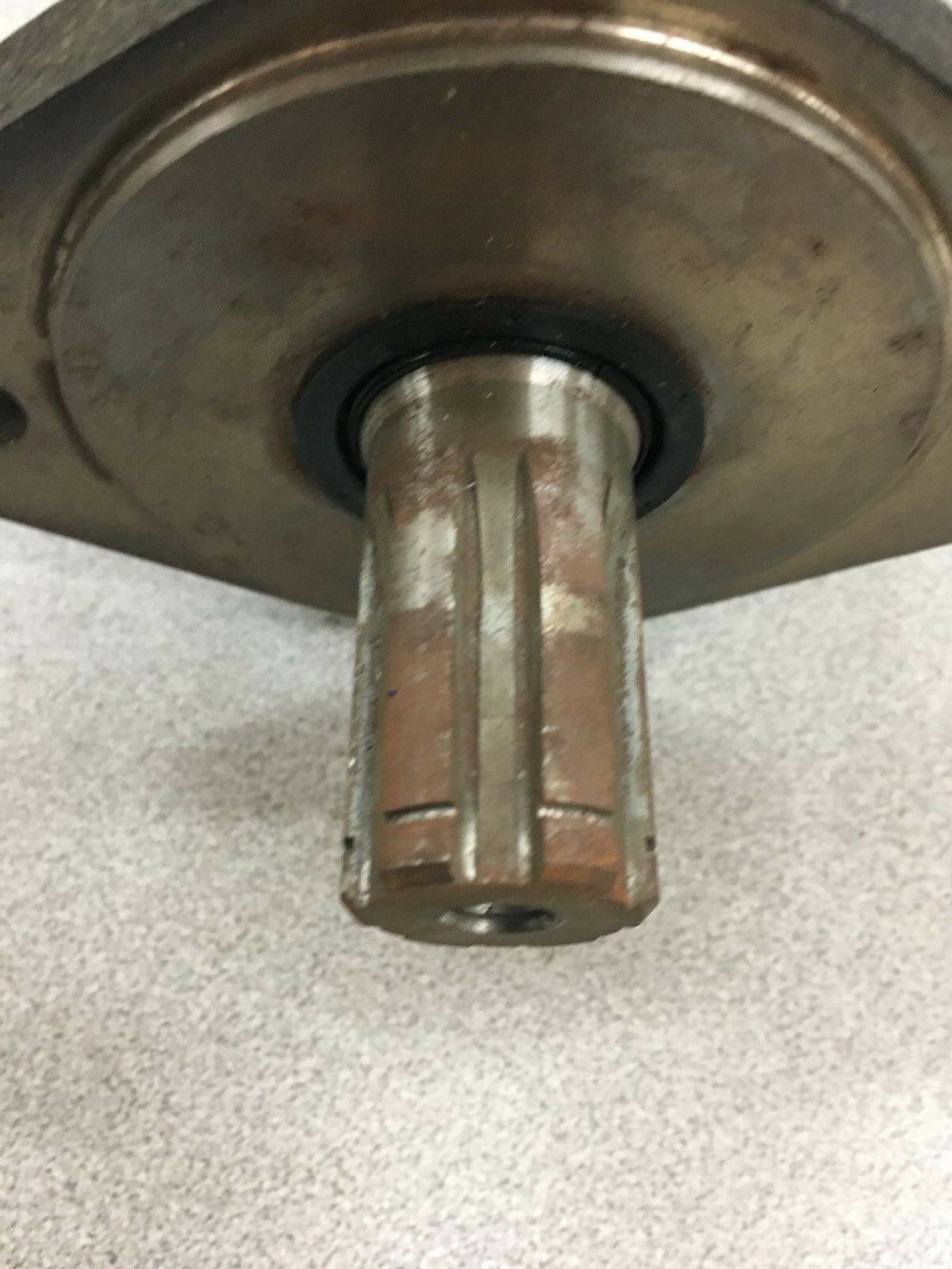 NEW NO BOX PARKER HYDRAULIC TORQMOTOR TE0050AS010AAAA