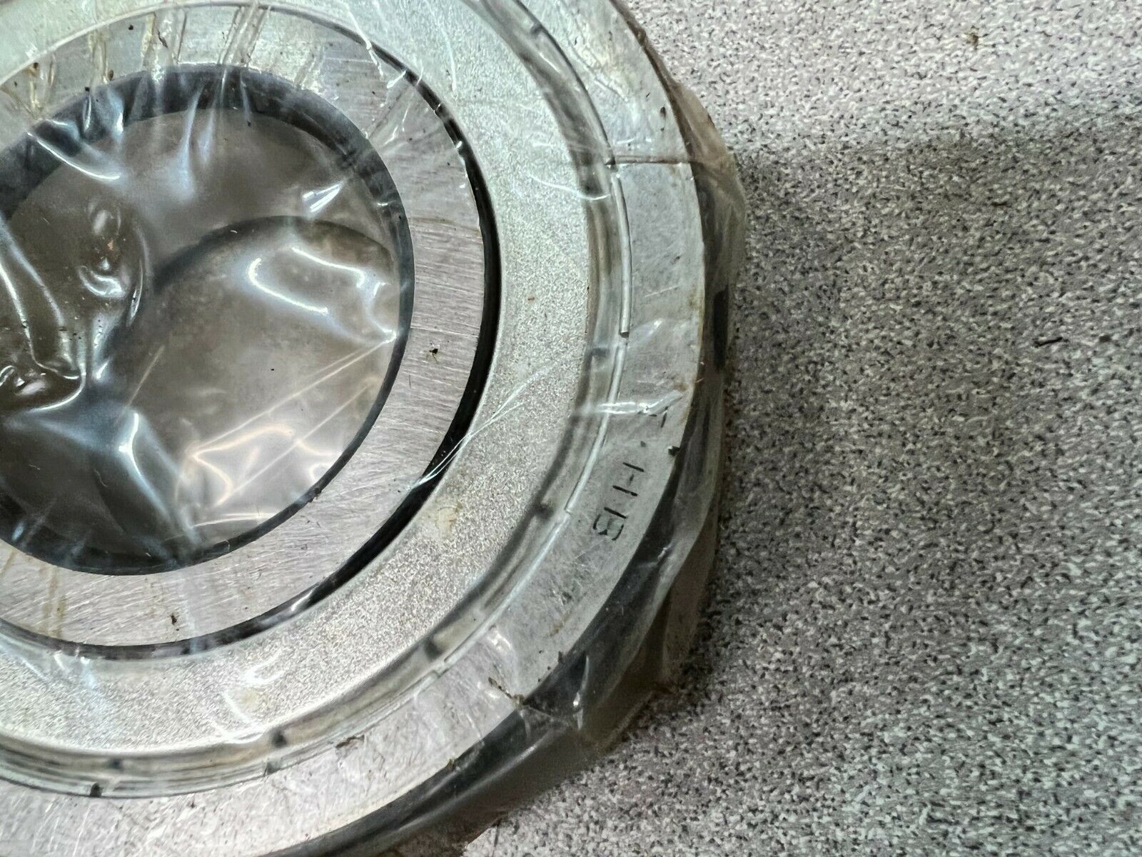 LOT OF 4 NEW IN BOX FAG BALL BEARING 6307.2ZR.C3