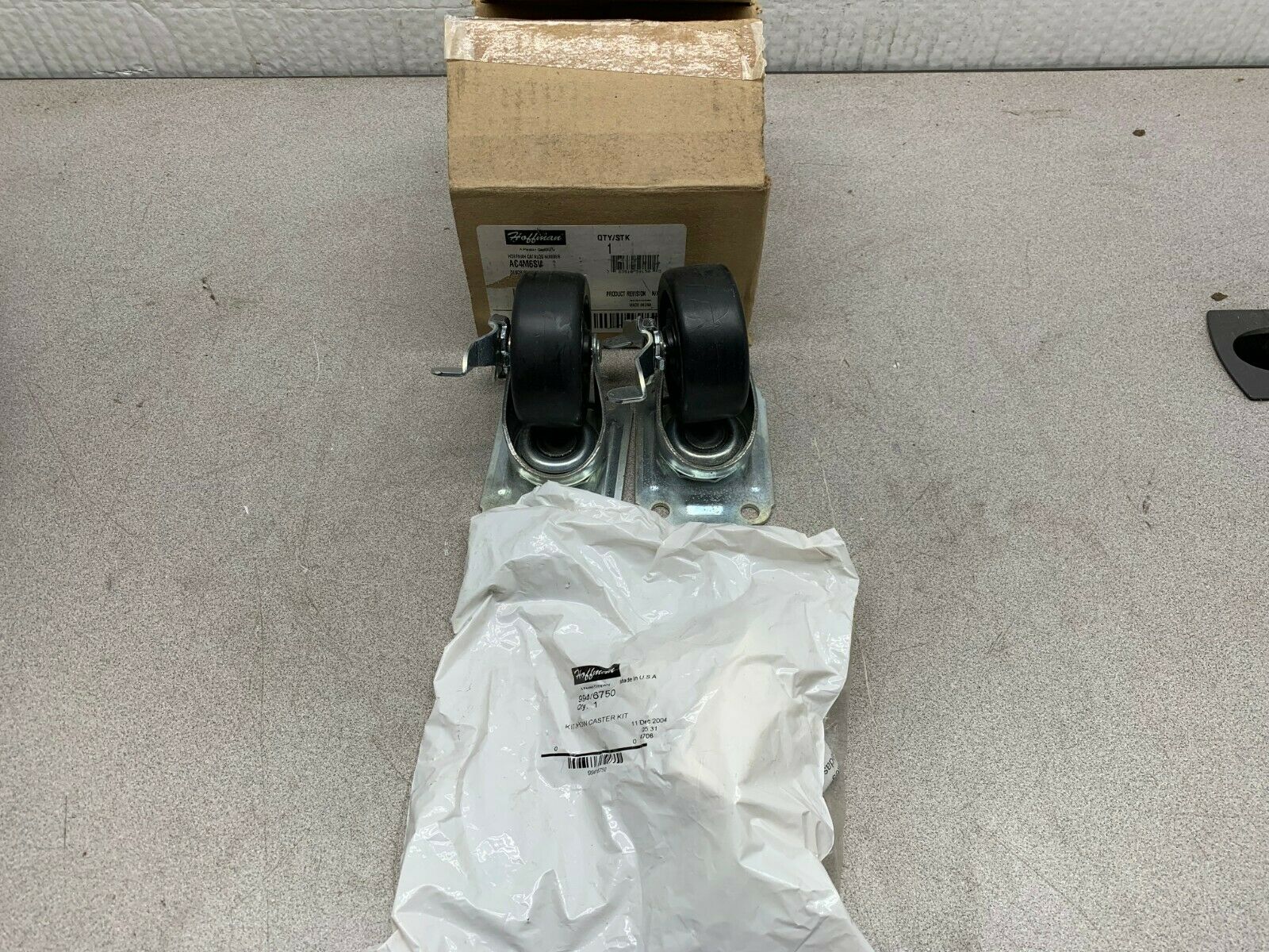 NEW IN BOX HOFFMAN SWIVEL CASTER KIT AC4M6SV