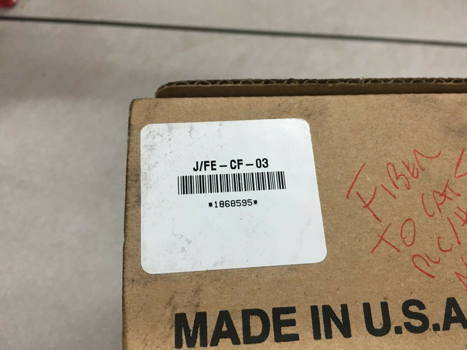 NEW IN BOX TRANSITION NETWORKS MEDIA CONVERTER J/FE-CF-03