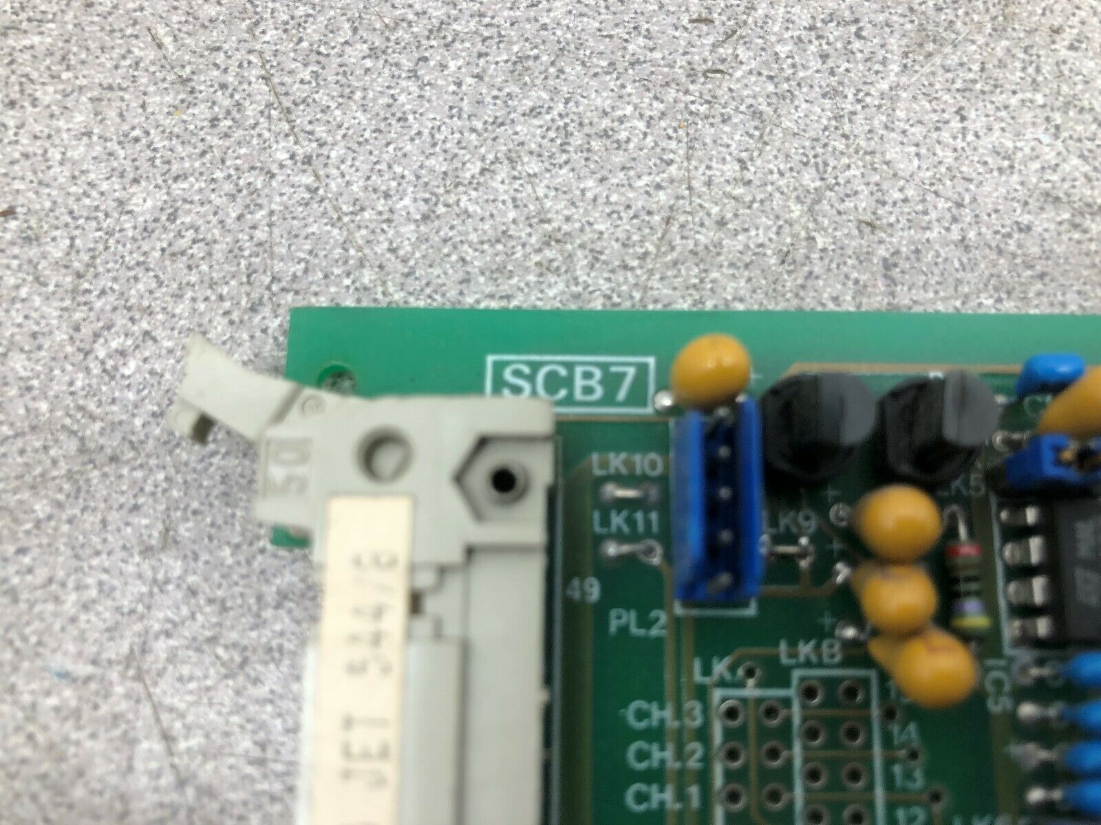 USED ZLIN CONTROL BOARD ZE-01 94 V-0