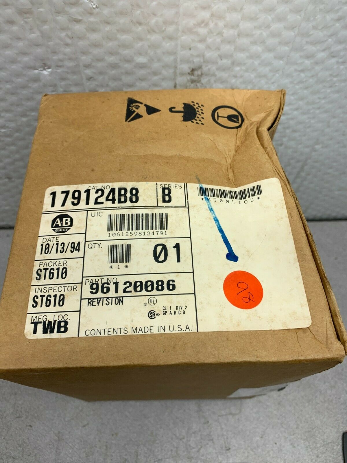 NEW IN BOX ALLEN-BRADLEY BLOCK I/O MODULE 1791-24B8 SERIES B