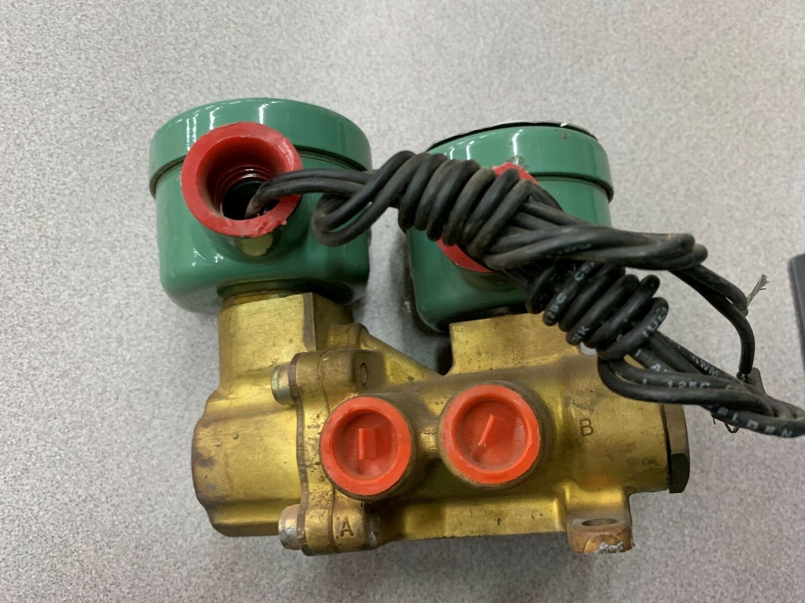 NEW NO BOX ASCO VALVE 8344860