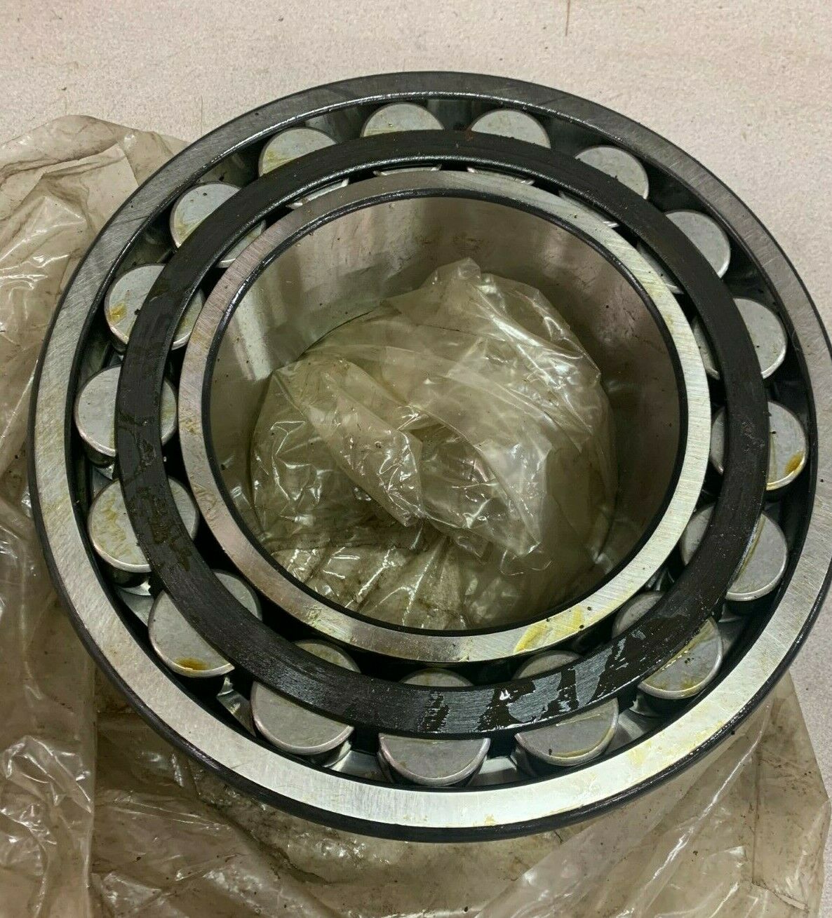 NEW NO BOX FAG SPHERICAL ROLLER BEARING 22234 E1K C3