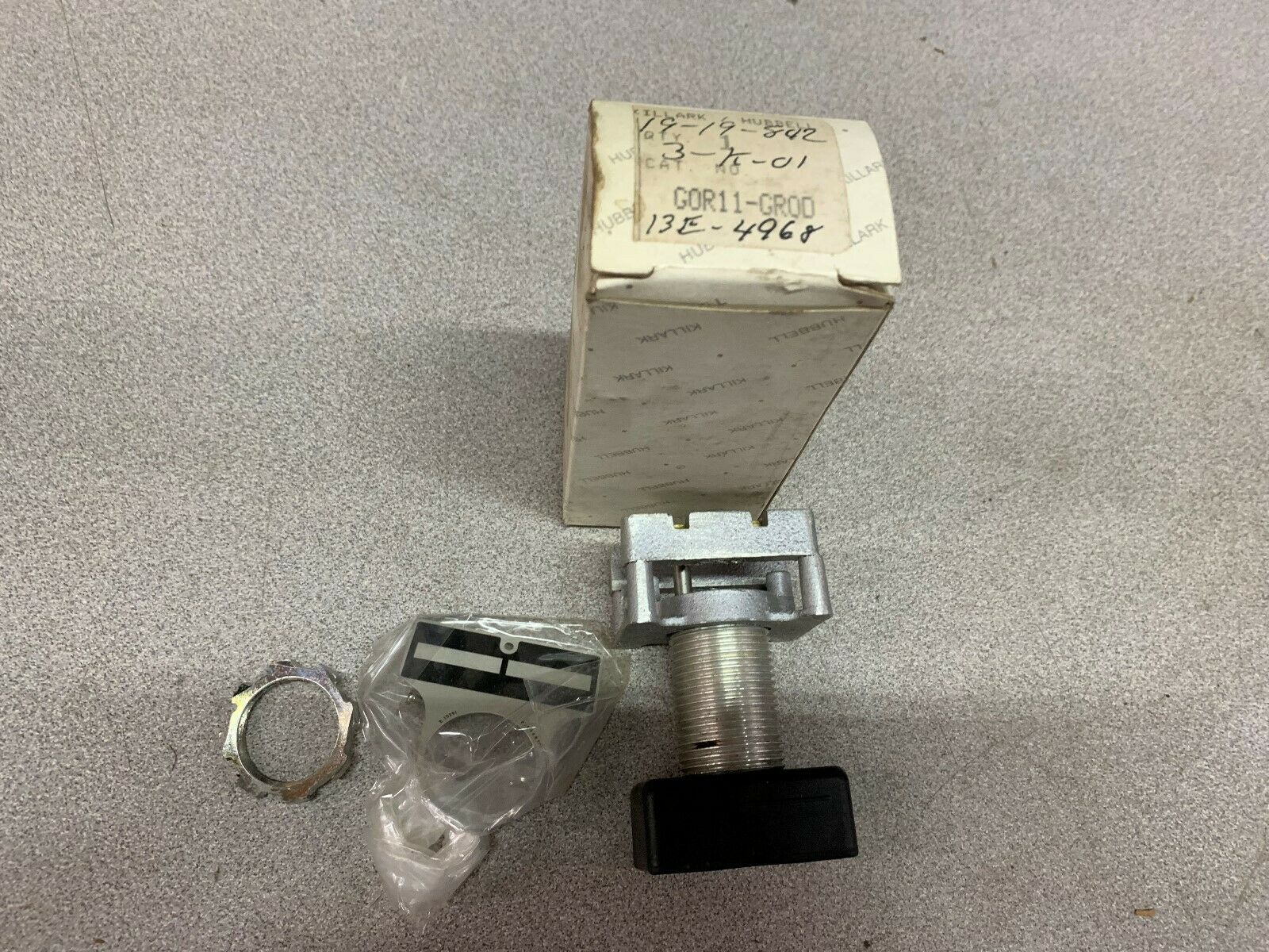 NEW IN BOX HUBBELL PART G0R11-GR00