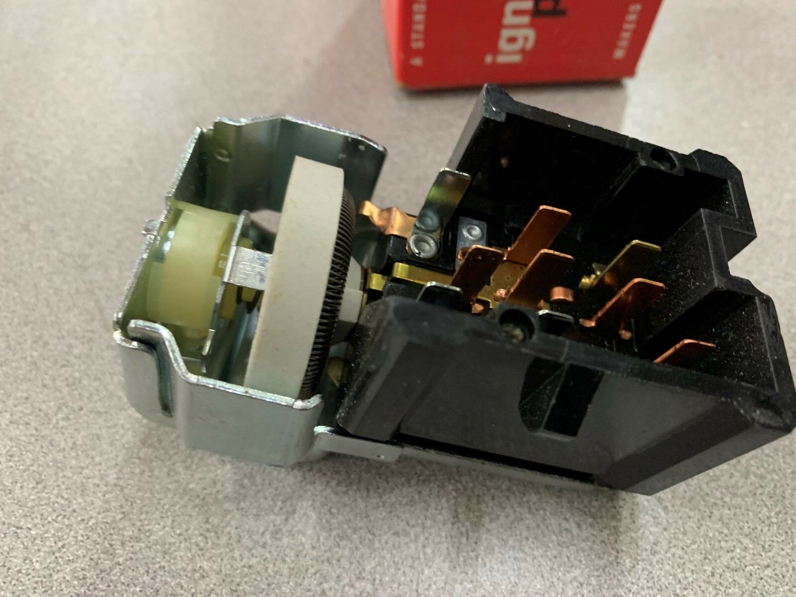 NEW IN BOX STANDARD SWITCH, HEADLIGHT DS-199