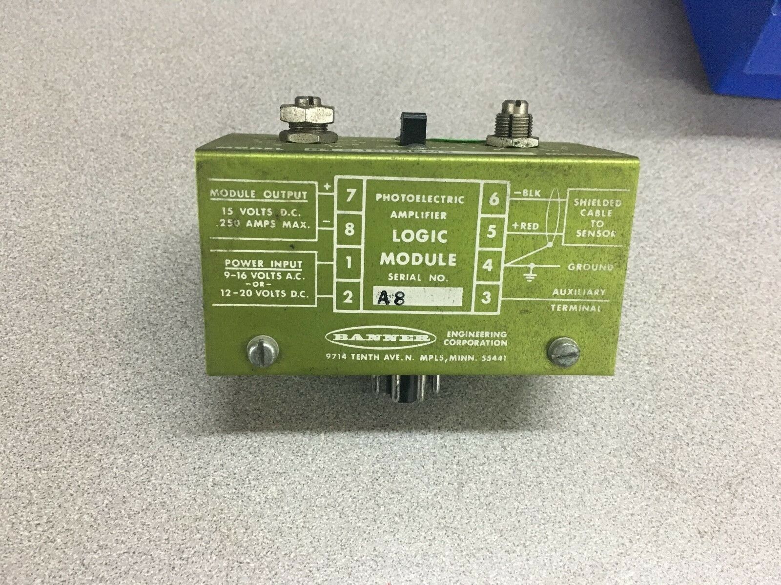 NEW NO BOX BANNER B4-2-1500BM3