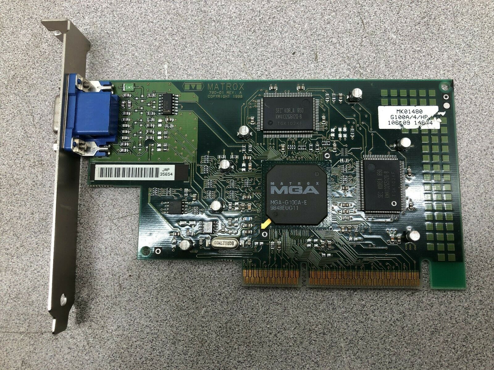 NEW NO BOX MATROX VIDEO CARD 790-01 / D5064-6048