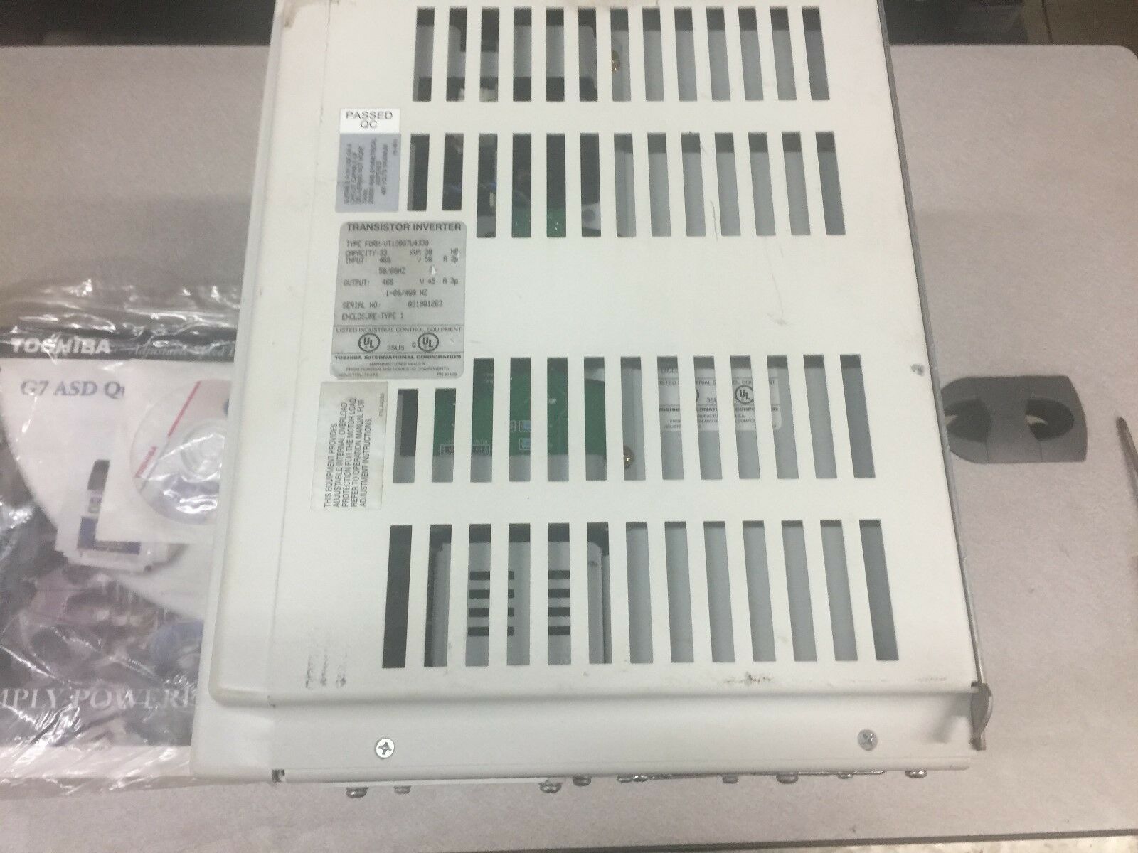 NEW NO BOX TOSHIBA G7 30HP 460V 3PH TRANSISTOR INVERTER DRIVE VT130G7U4330