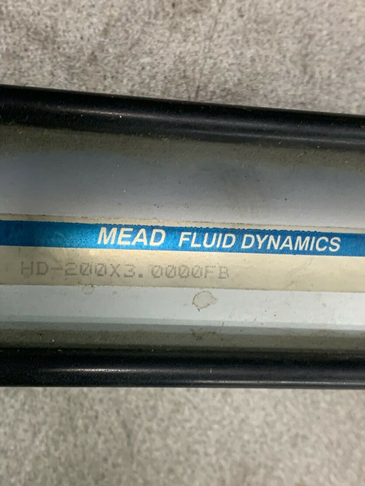 NEW NO BOX MEAD FLUID DYNAMICS CYLINDER HD-200X3.0000FB