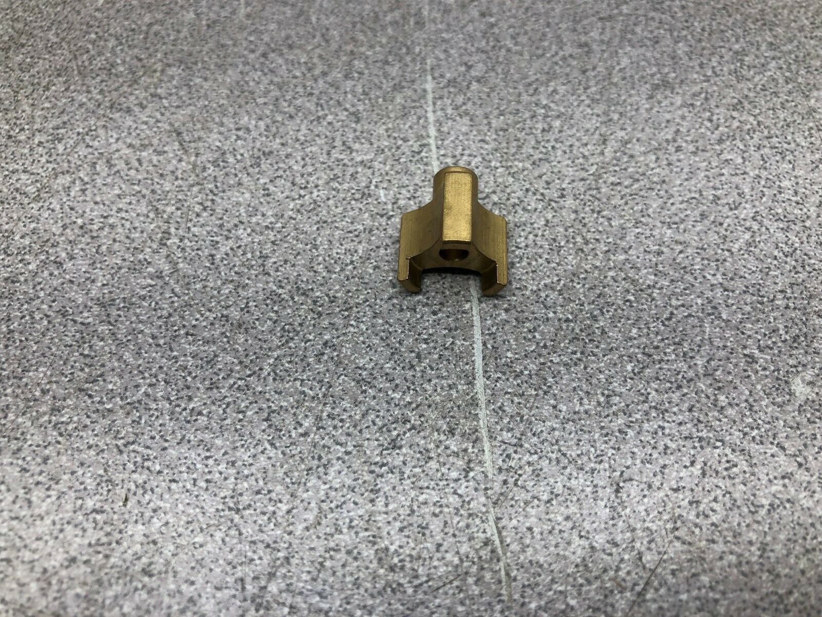 NEW NO BOX MORI SEIKI CHECK VALVE FOR THROUGH COLLANT SYSTEM P30026A
