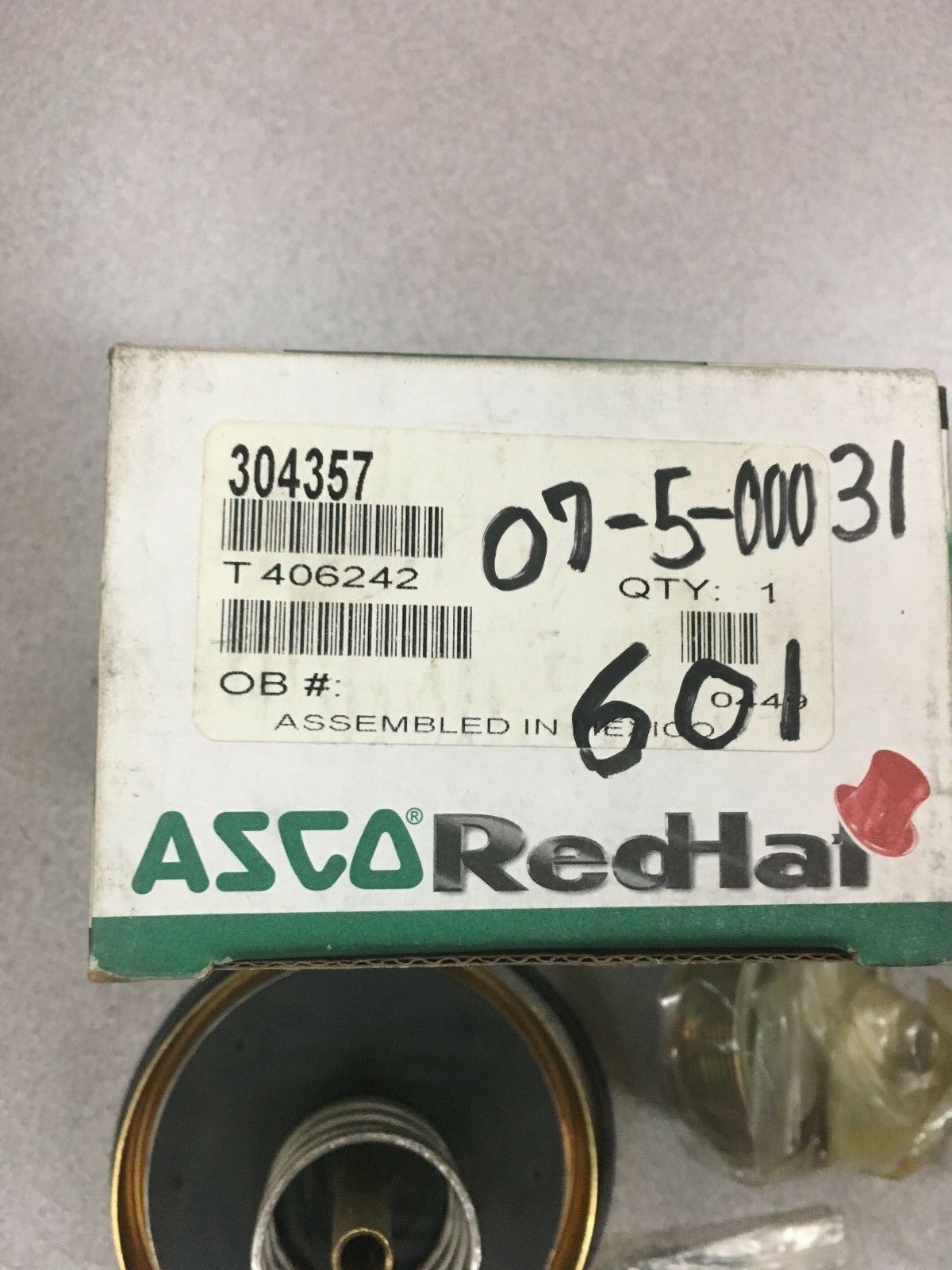 NEW IN BOX ASCO RED-HAT VALVE REBUILD KIT 304357