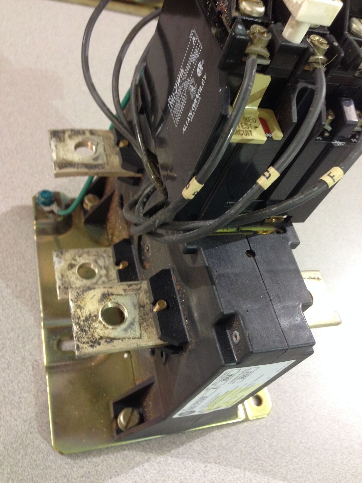 USED ALLEN-BRADLEY 592-TPD300 SERIES A WITH OVERLOAD RELAY 592-JOV16 (E10)