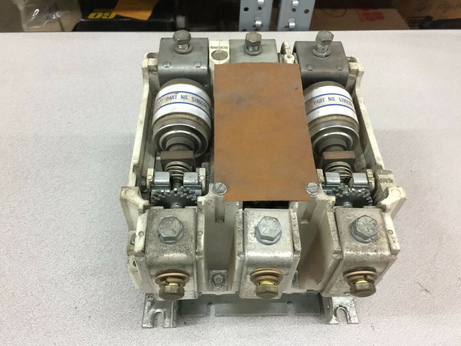 USED WESTINGHOUSE SIZE 5 600VAC 120VAC COIL VACUUME CONTACTOR V201K5CJZ1