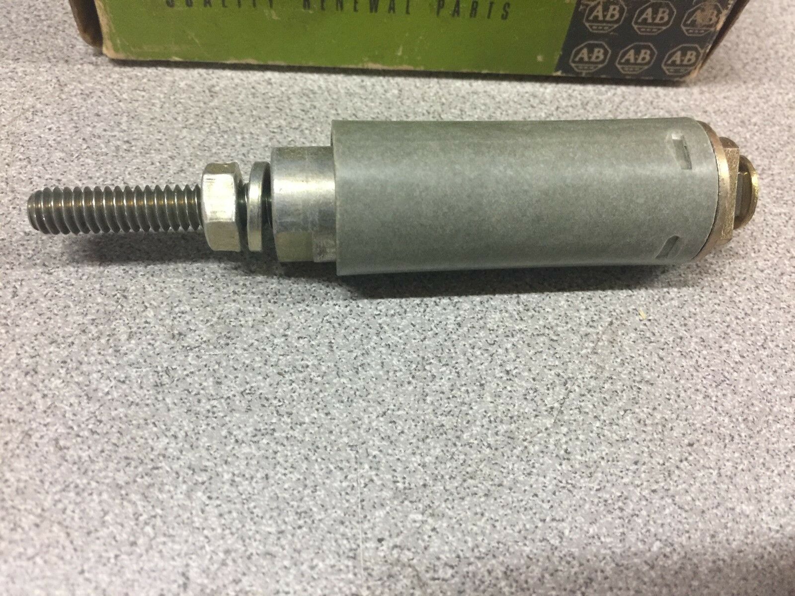 NEW IN BOX ALLEN BRADLEY PLUNGER AND CORE ASSY. X90708