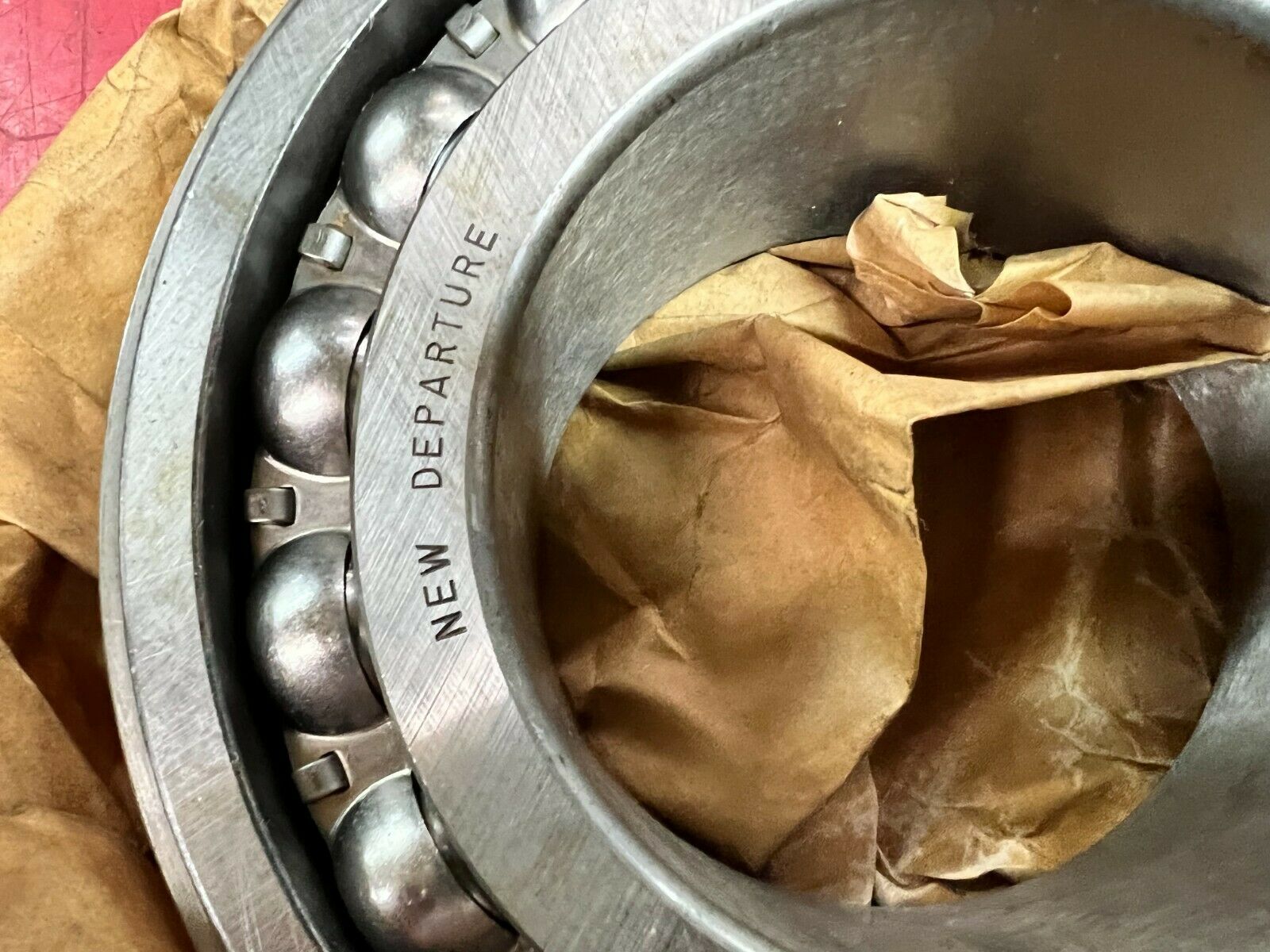 NEW IN BOX NDH/NEW DEPARTURE ROLLER BEARING 45216