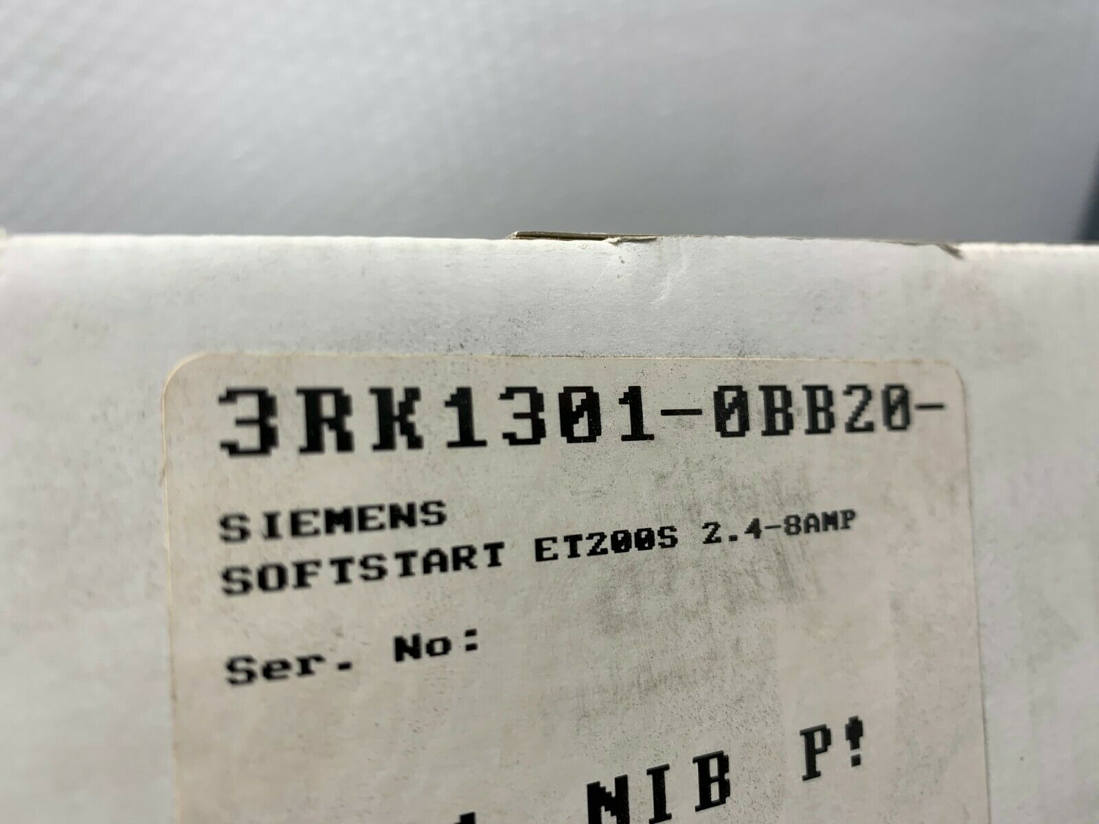 NEW IN BOX SIEMENS MOTOR STARTER 3RK1301-0BB20-0AA2