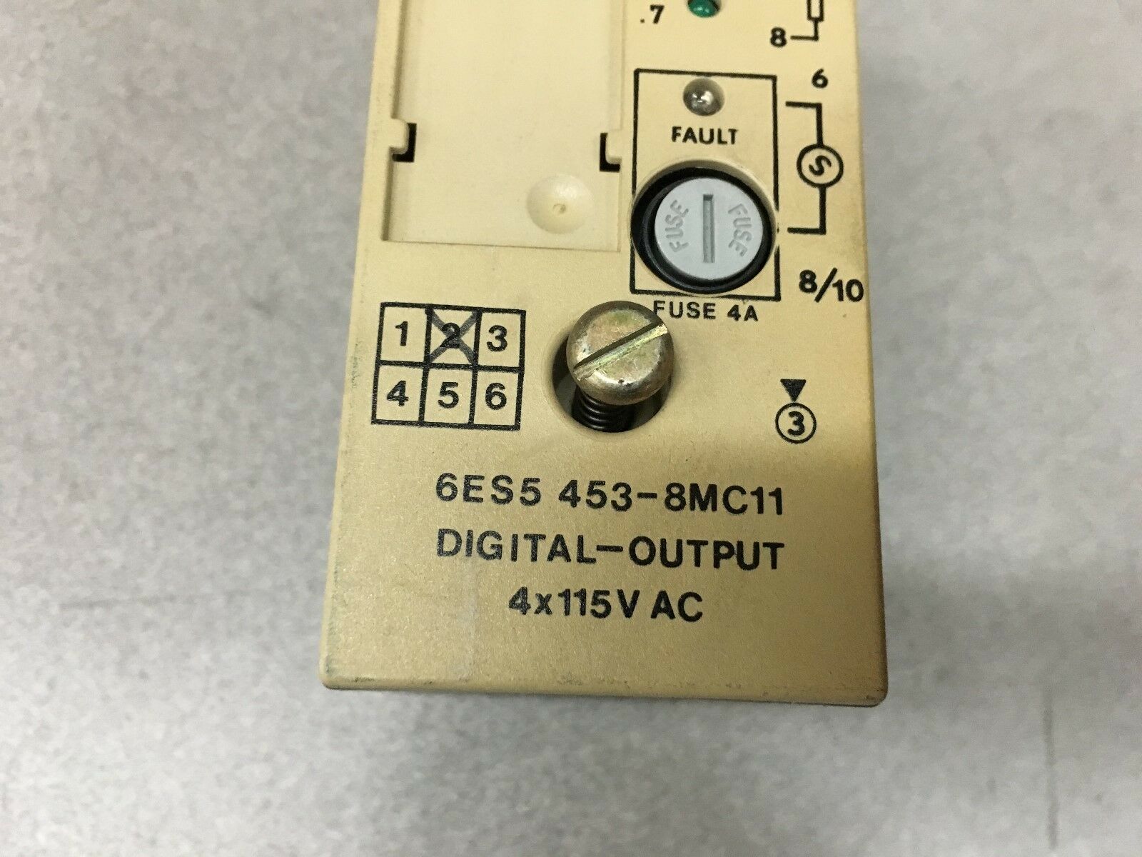 USED SIEMENS SIMATIC S5 DIGITAL OUTPUT MODULE 6ES5 453-8MC11