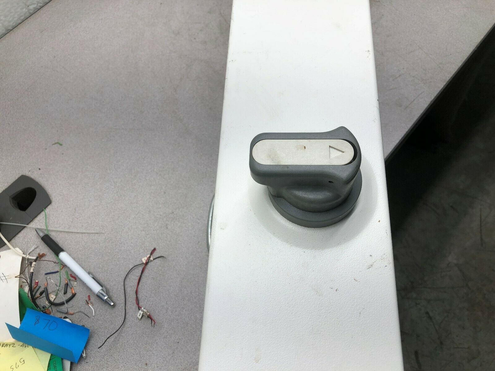 USED ABB 2.2 KW 3HP 480 VAC 3 PH DRIVE WITH ELETRONIC BYPASS ACH401600432