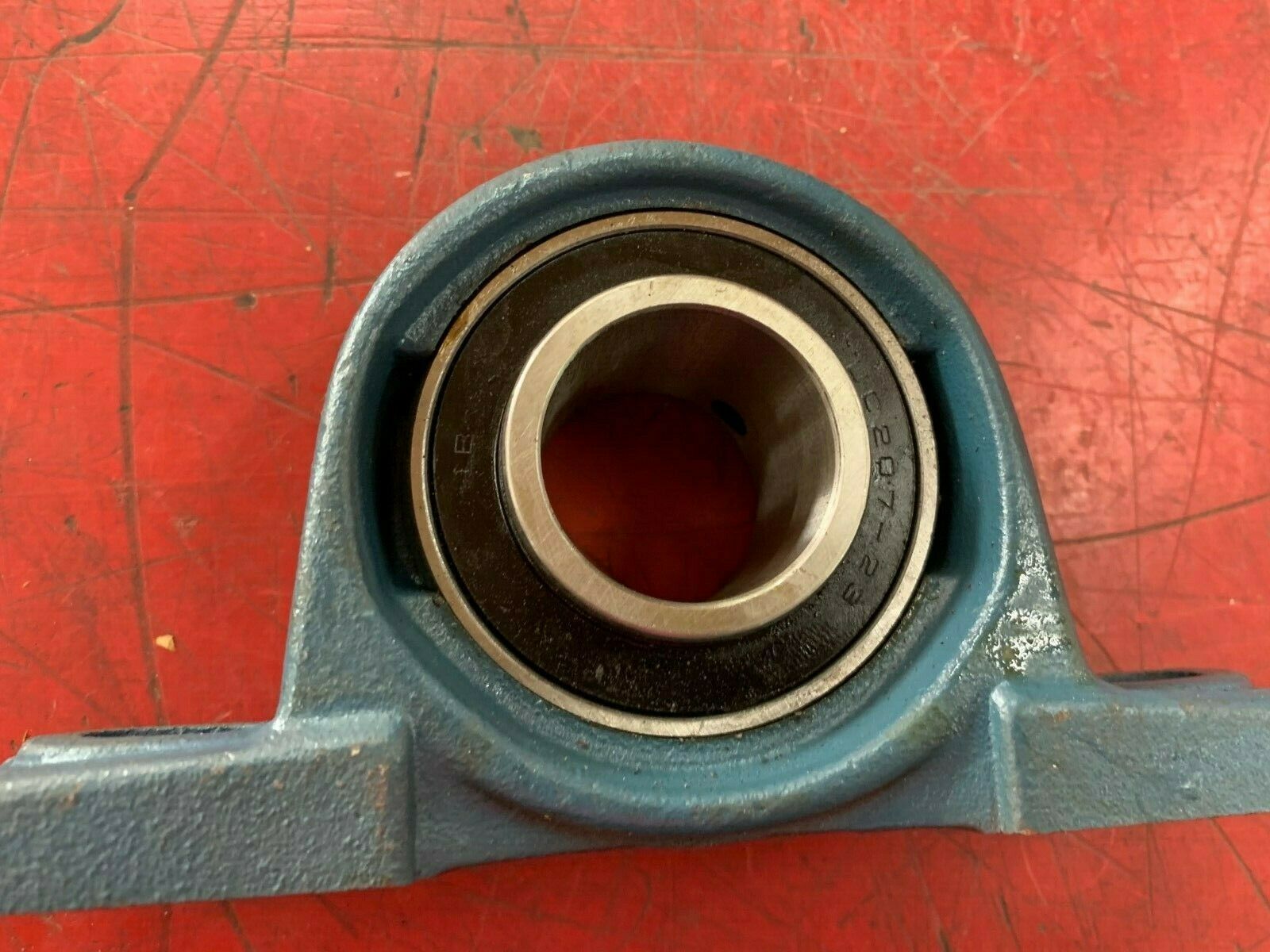 NEW NO BOX IB PILLOW BLOCK BEARING P207 UC207-23