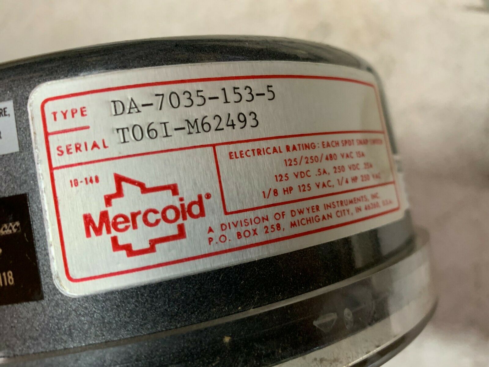 NEW IN BOX MERCOID TEMPERATURE CONTROL SWITCH DA-7035-153-5