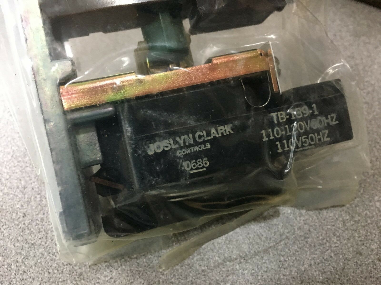 NEW IN BOX JOSLYN CLARK RELAY 5SG-76 WITH KPMF-1 AUXILIARY CONTACT