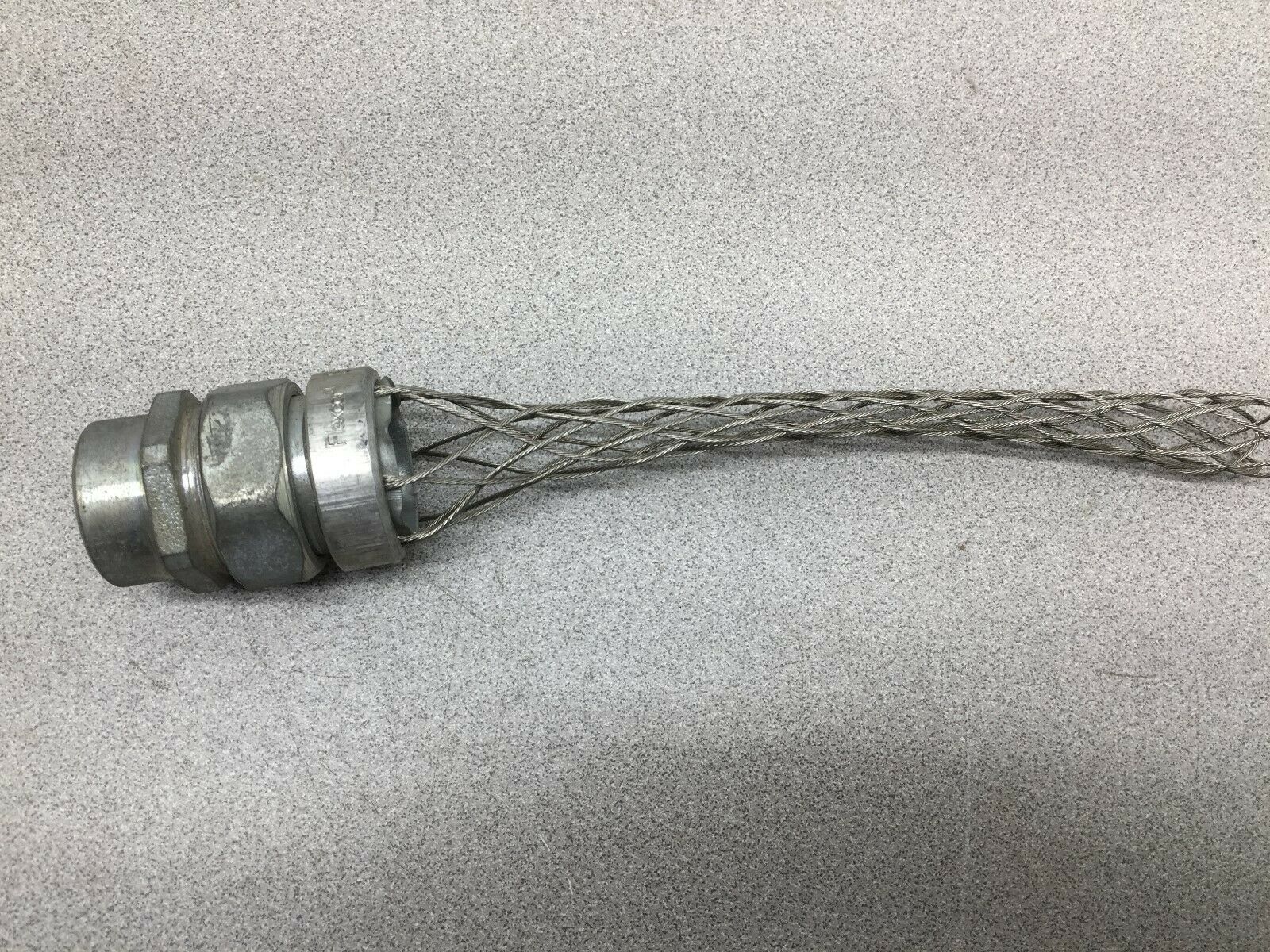 NEW NO BOX FLEXCOR 3/4 FEMALE CORD GRIP CONNECTOR ST-75FSF