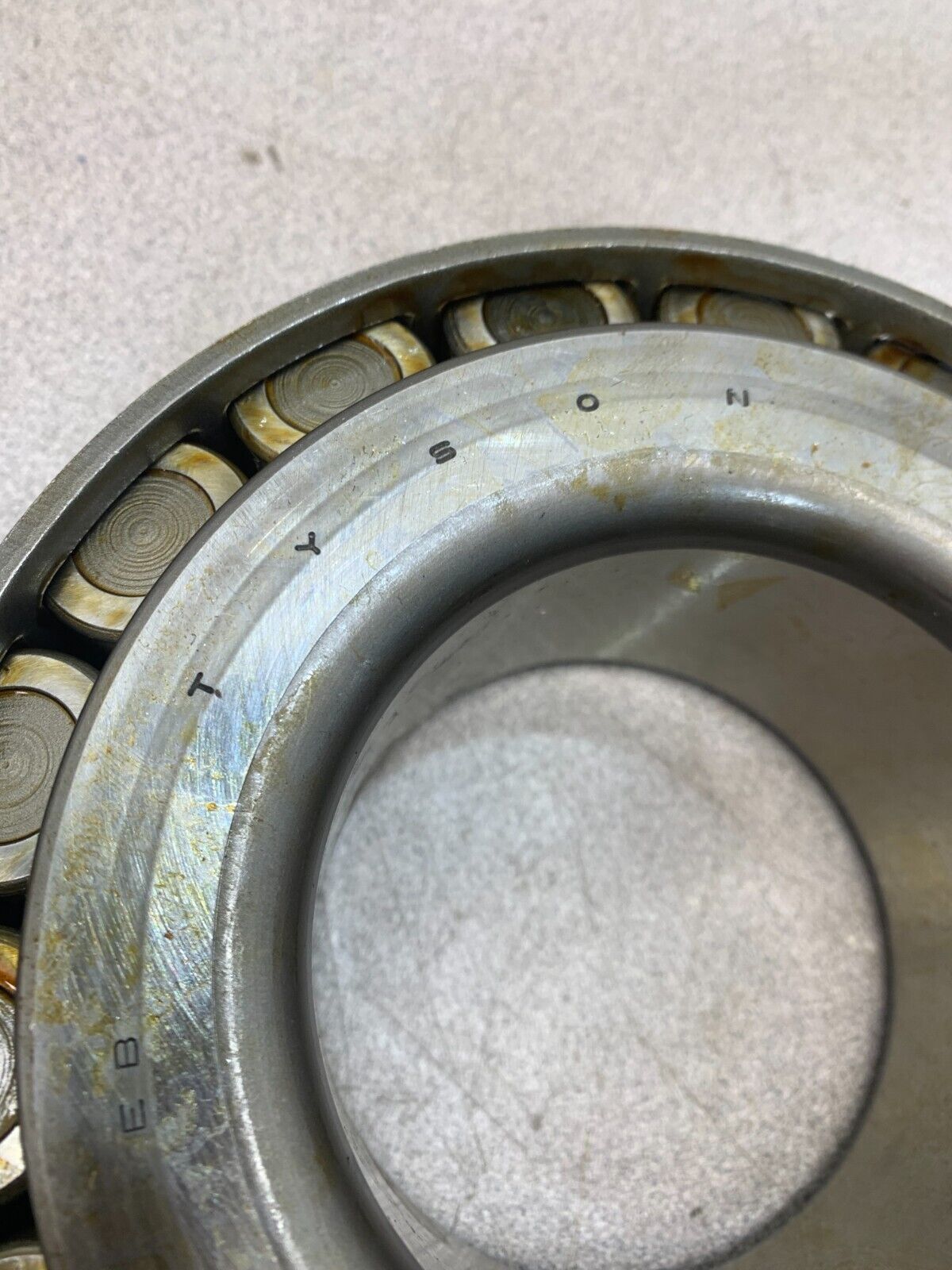 NEW NO BOX TYSON TAPERED ROLLER CONE BEARING HH221432