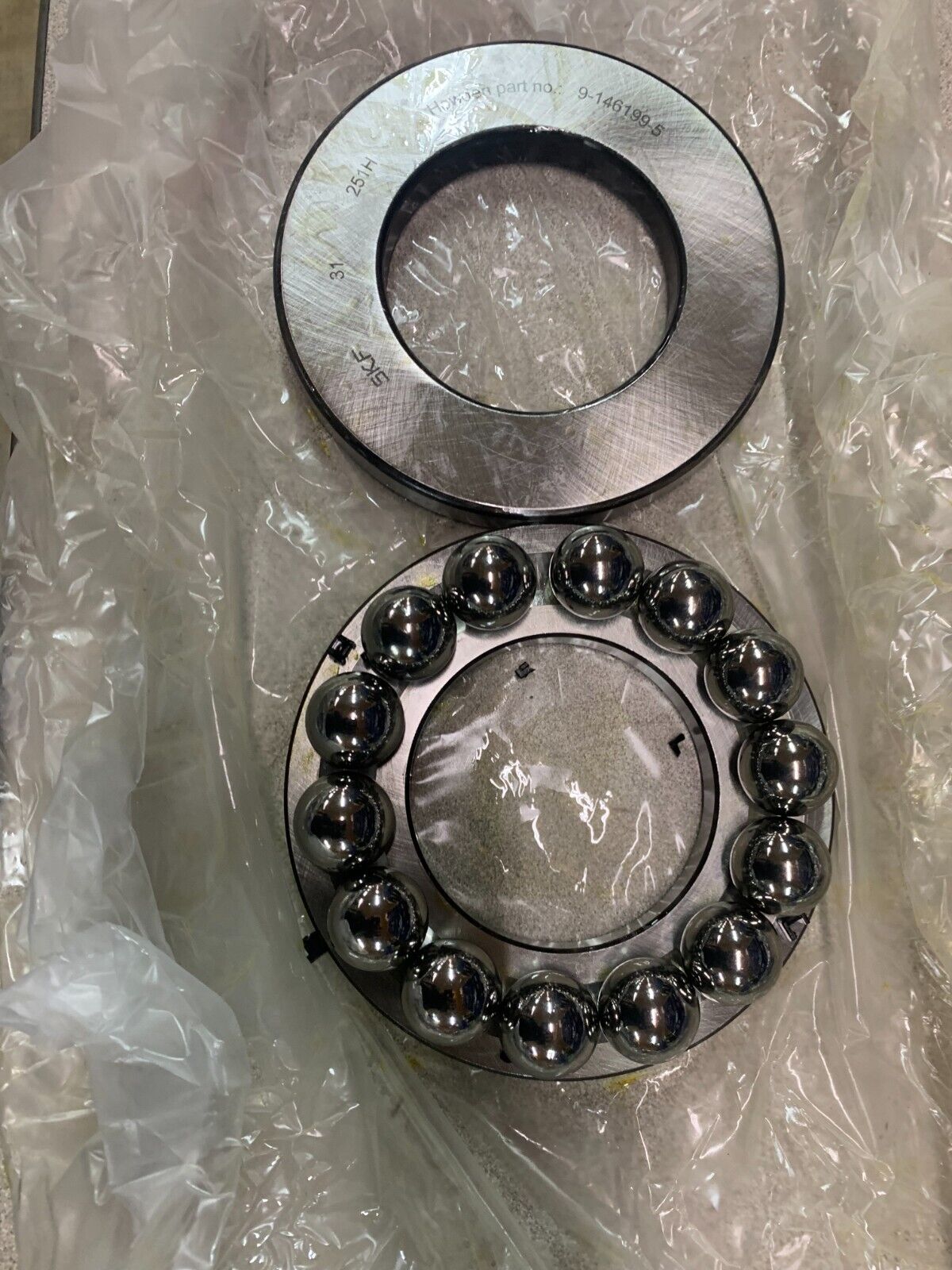 NEW IN BOX HOWDEN VARIAX HIGH LOAD BLADE BEARING 9-146199-5 SKF 31 251H