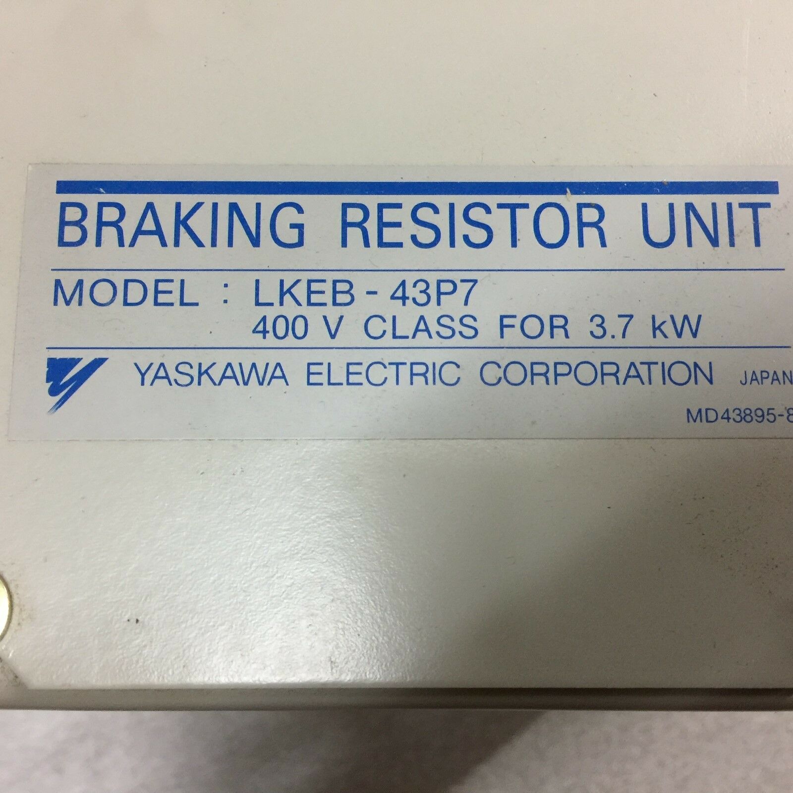 NEW NO BOX YASKAWA 400V 3.7KW BRAKING RESISTOR UNIT LKEB-43P7