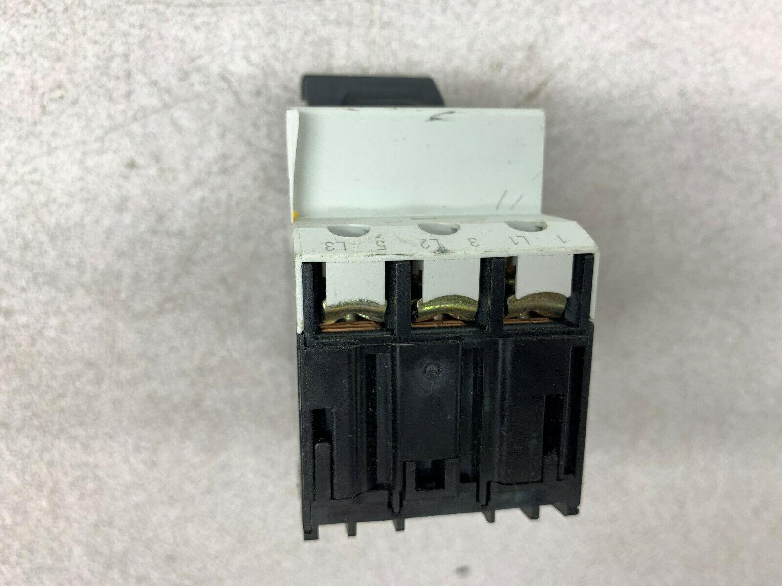 LOT OF 2 USED MOELLER MOTOR PKZM0-0,4