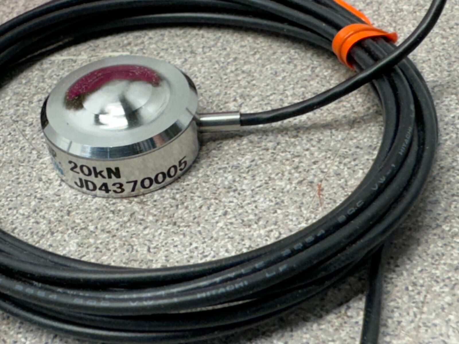 NEW IN BOX KYOWA 20KN COMPRESSION LOAD CELL LMR-S-20KNSA2