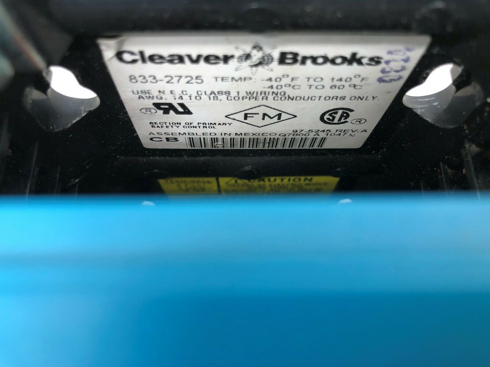 USED CLEAVER BROOKS ULTRAVIOLET FLAME AMPLIFIER RM7840 L 1083 / 833-2820